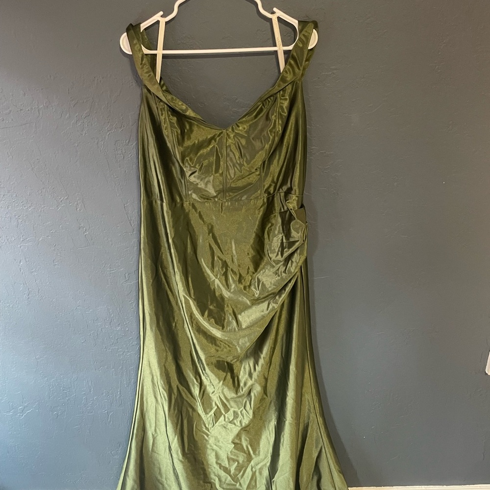 Galina Signature - Martini Olive, Size 16